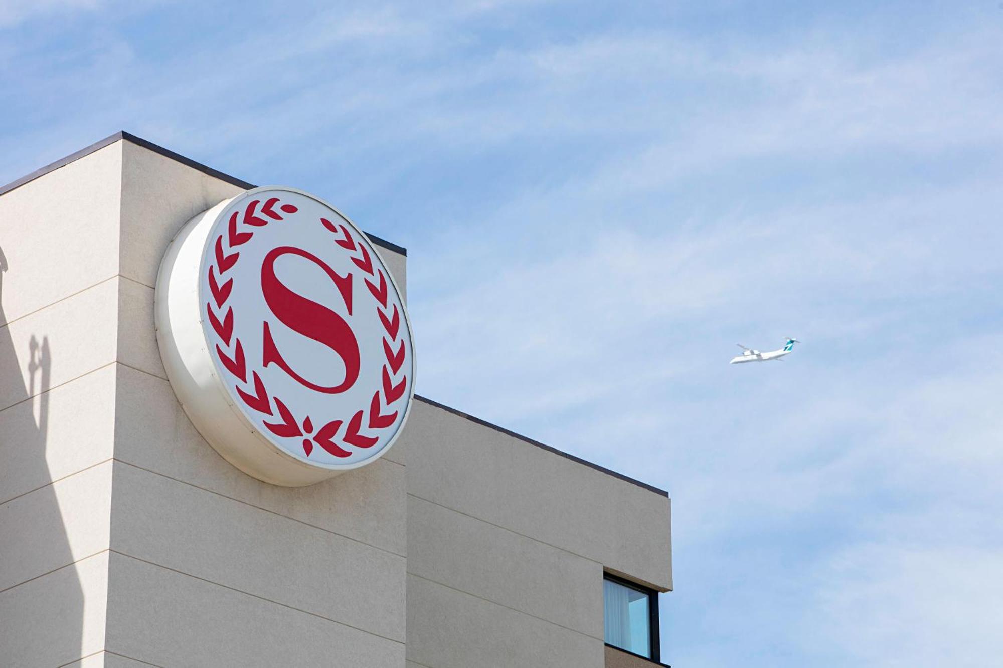 Sheraton Cavalier Calgary Hotel Exteriér fotografie